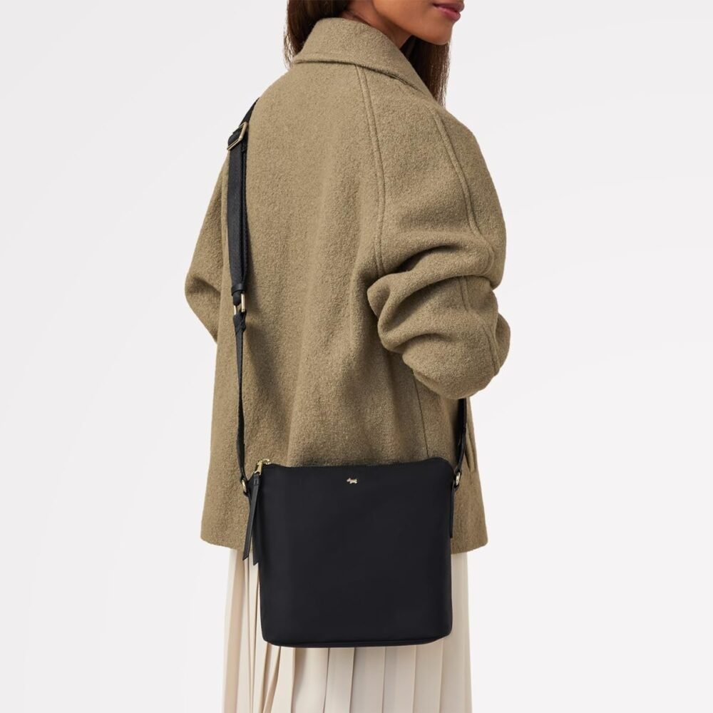 حقيبة يد نسائية صغيرة بحزام كروس "رادلي لندن فايل أفينيو" - الصورة 4