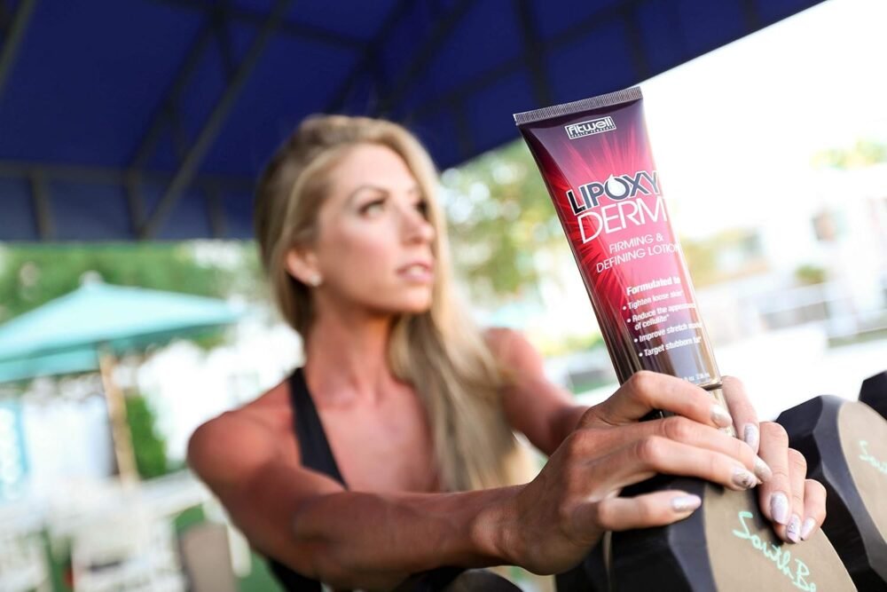 ⁦لوشن متقدم لشد وتحديد البشرة من ليبوكسيديرم | يساعد على شد الجلد المترهل وتقليل السيلوليت وعلامات التمدد | خالٍ من العطور وغير دهني | 8 أونصات سائلة⁩ - الصورة ⁦6⁩