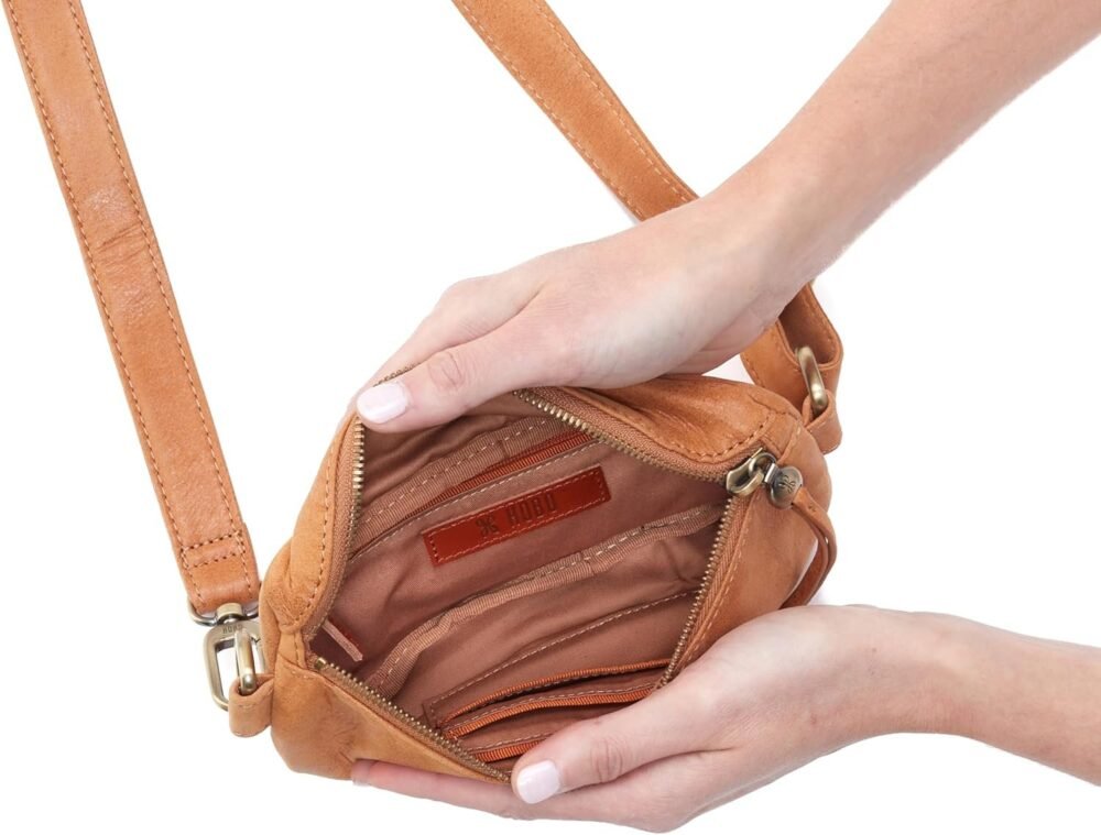 حقيبة "هوبو" فيرن بيلت - حقيبة حزام للنساء، قابلة للتحويل إلى حقيبة كروس بودي وكتف - الصورة 3