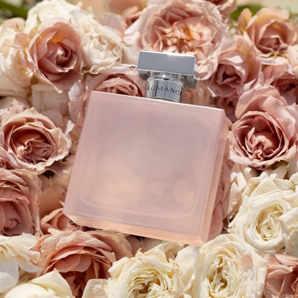 عطر "Beyond Romance" من رالف لورين - أو دو بارفام للنساء - عطر زهري وعنبري - الصورة 5